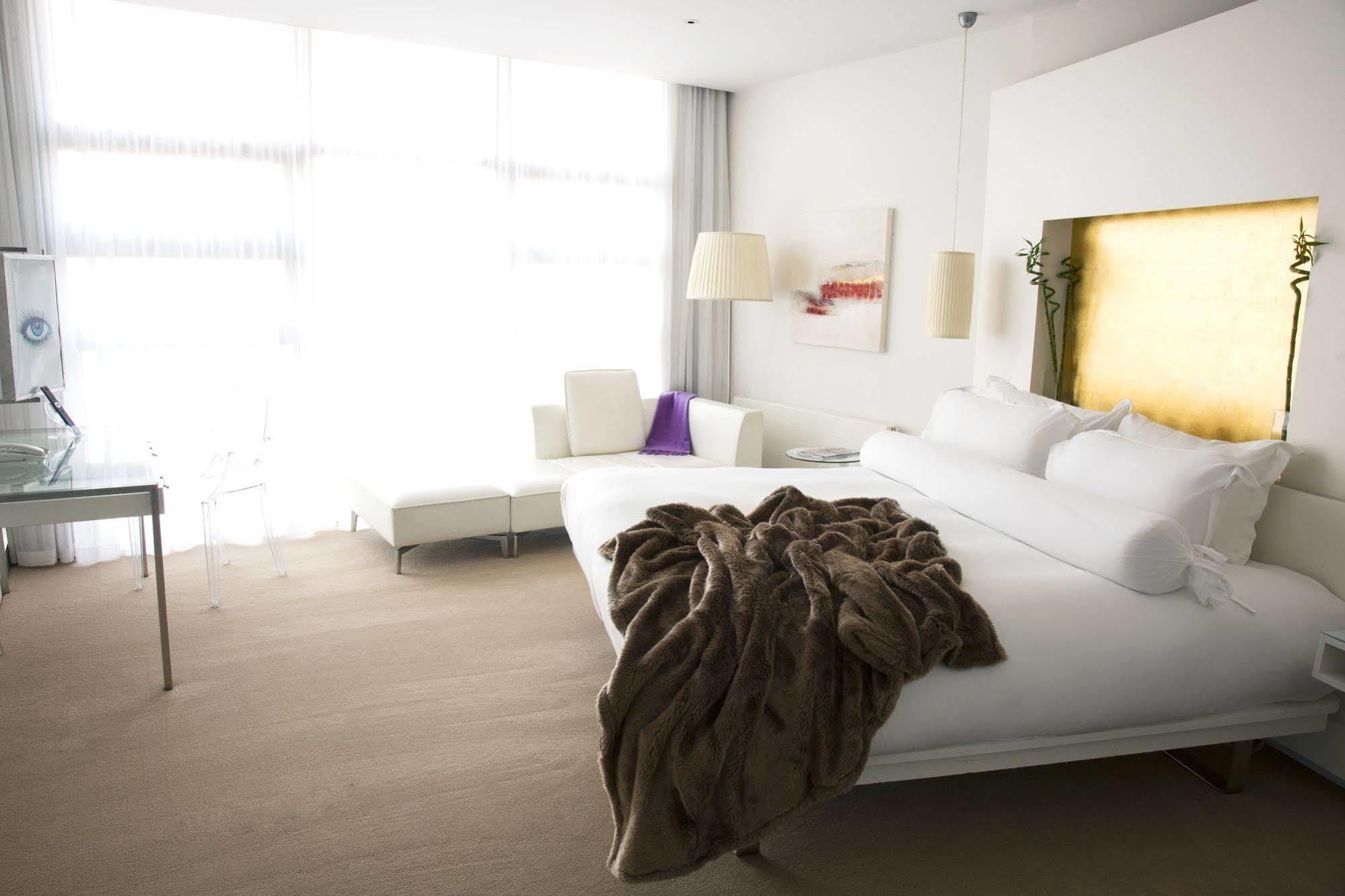 The Beacon Otel Sandyford Dış mekan fotoğraf
