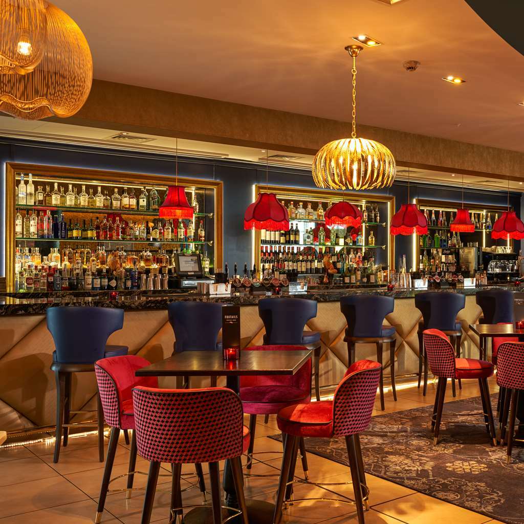 The Beacon Otel Sandyford Restoran fotoğraf